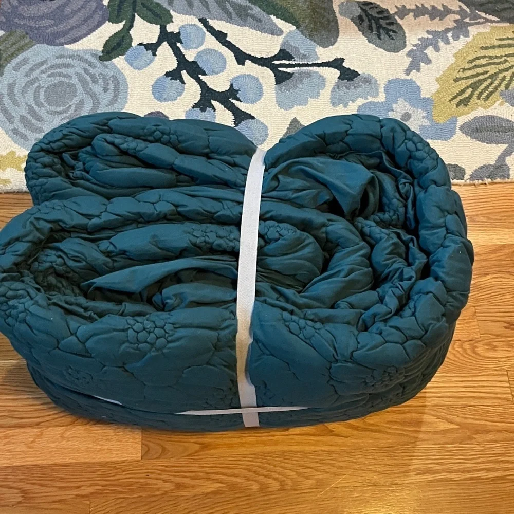 Anthropologie color teal