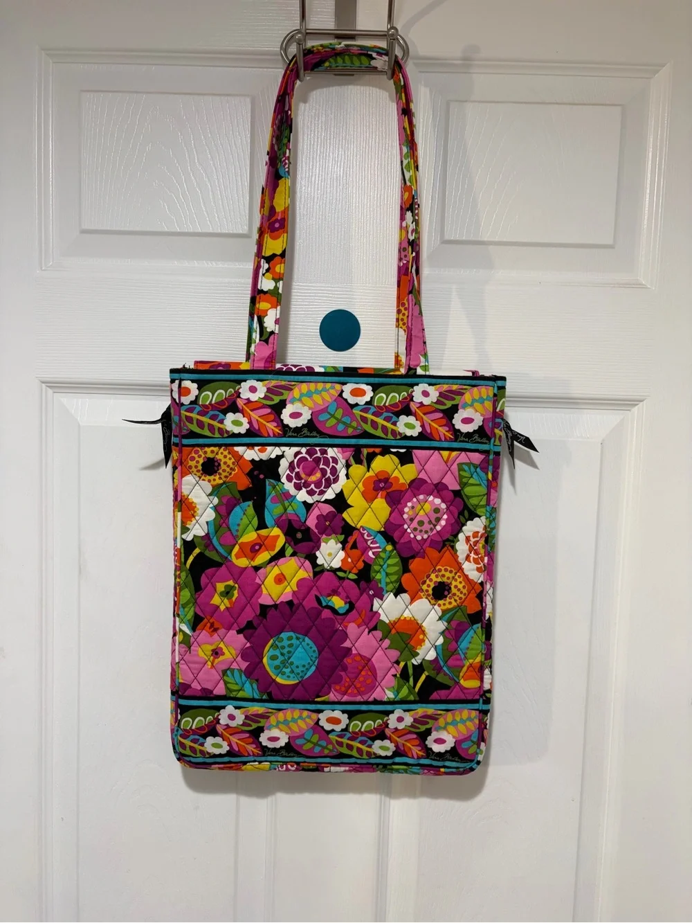 VERA BRADLEY Quilted Laptop Tote Bag in Retired Va Va Bloom Pattern