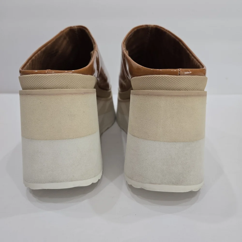 NakedFeet brand nakefeet