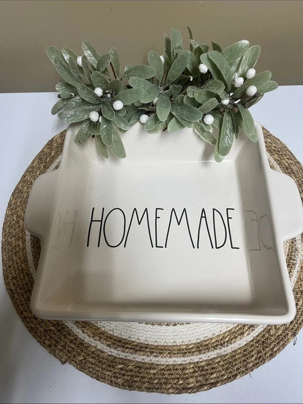 Rae Dunn “Homemade”9X9 Baking Dish great condition