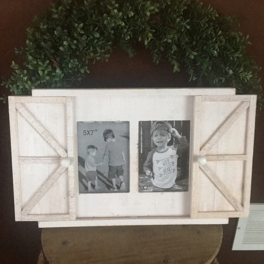 NEW!! Shabby Chic Cottage Distressed White Farmhouse Wood Barn Door Photo Frame