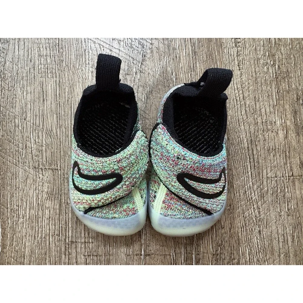 Nike Swoosh 1 TD Infant Flyknit Shoes Green Strike Sz 4C FB3244-302