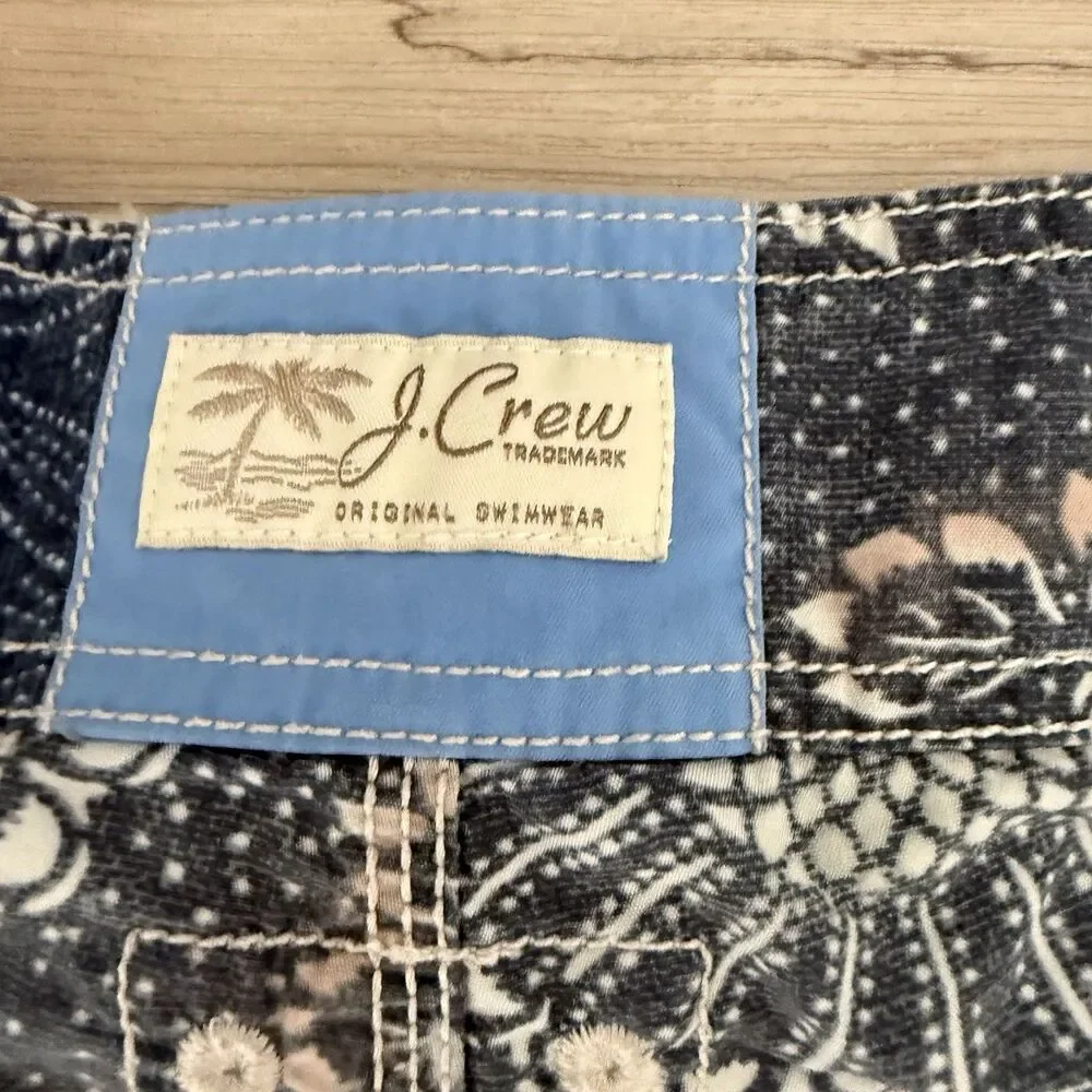 J.Crew Shorts Mens 30 Blue White Hawaiian Floral Patchwork Board Swim Trunks