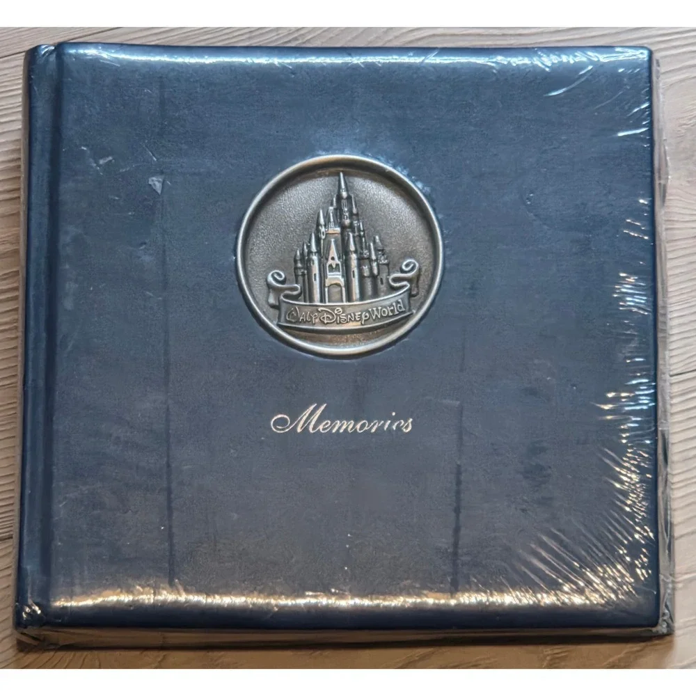 Walt Disney World Memories Photo Album Blue Cinderella Castle Pewter Sealed Flaw