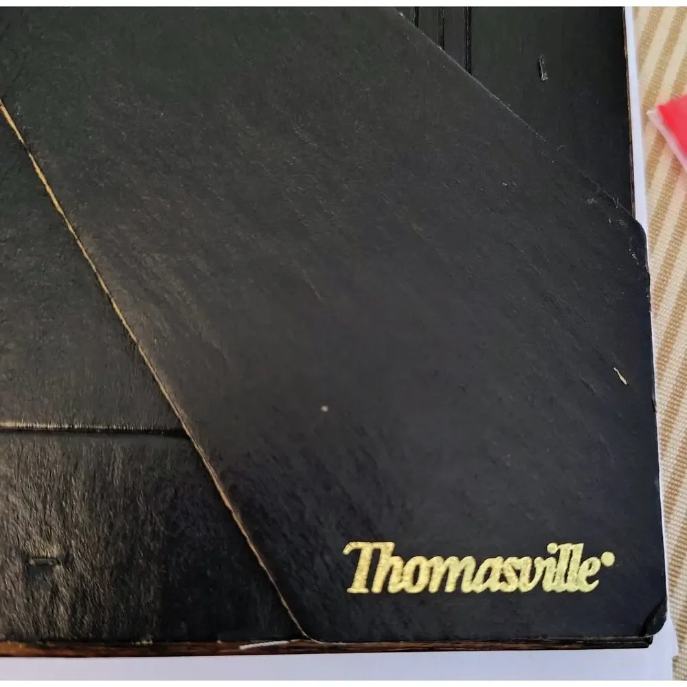 Thomasville Decor bring touch