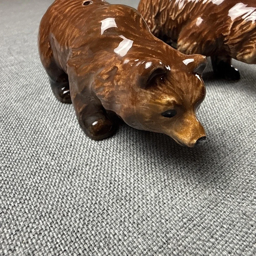 The Unbranded Brand brown bear