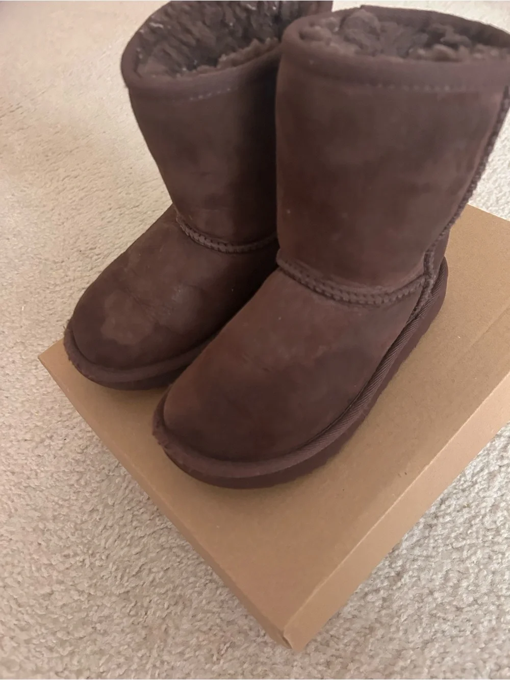 UGG cozy kids