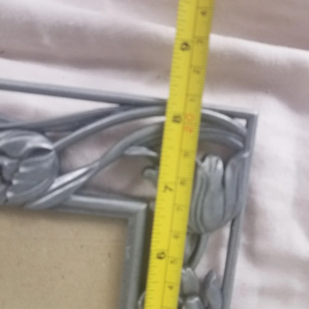 N/A ornate pewter