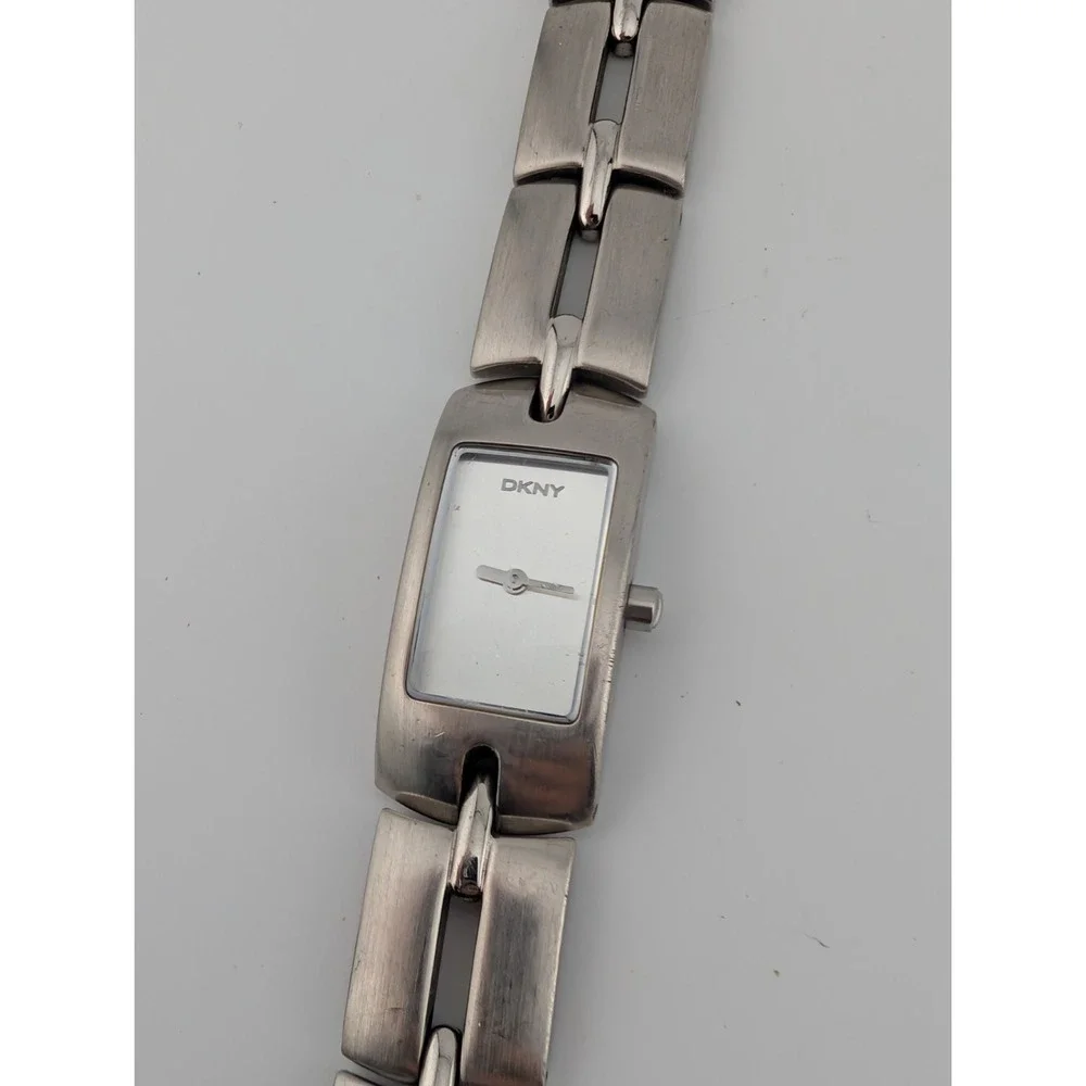 DKNY Watch Women 17mm Silver Case 6.25