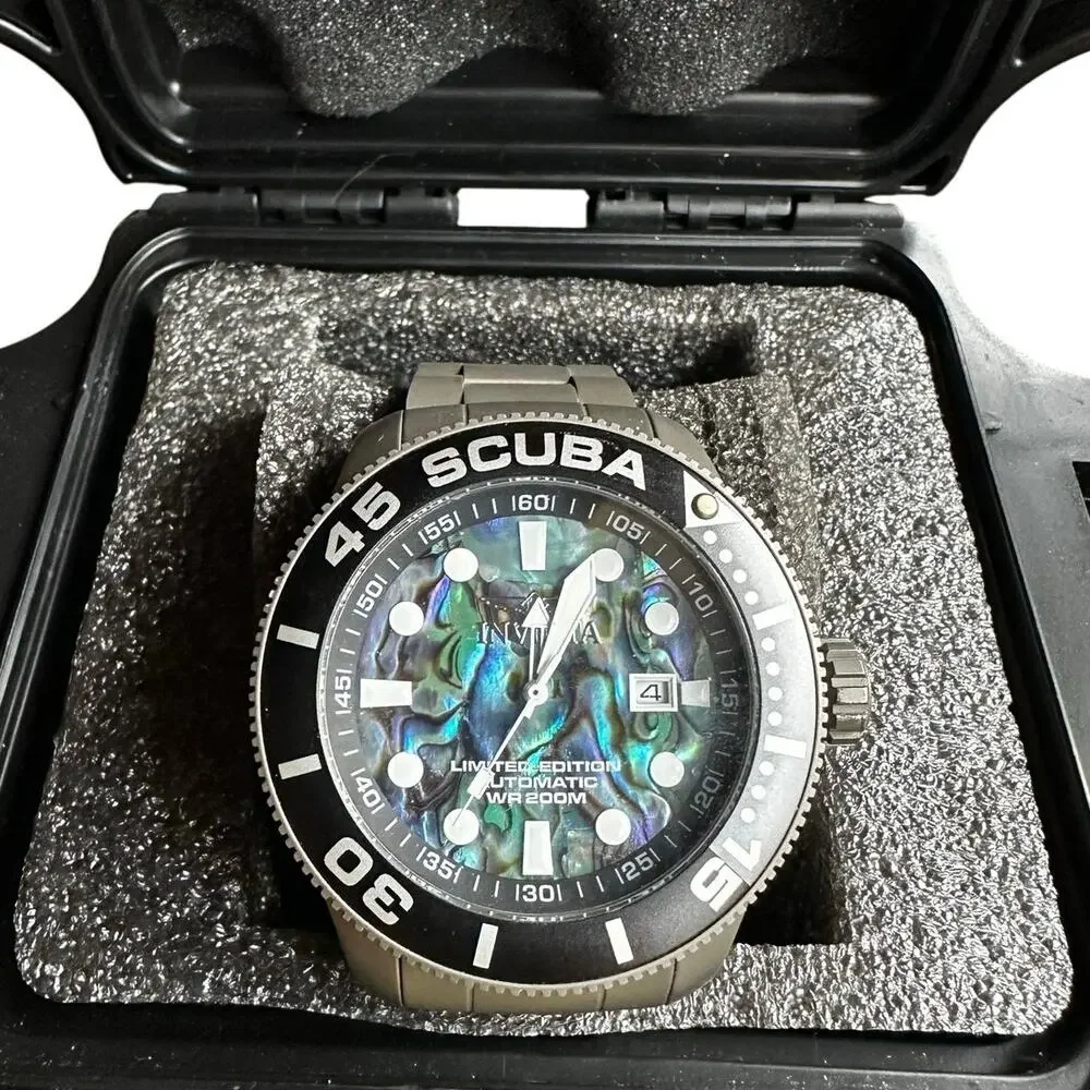 Invicta men’s abalone