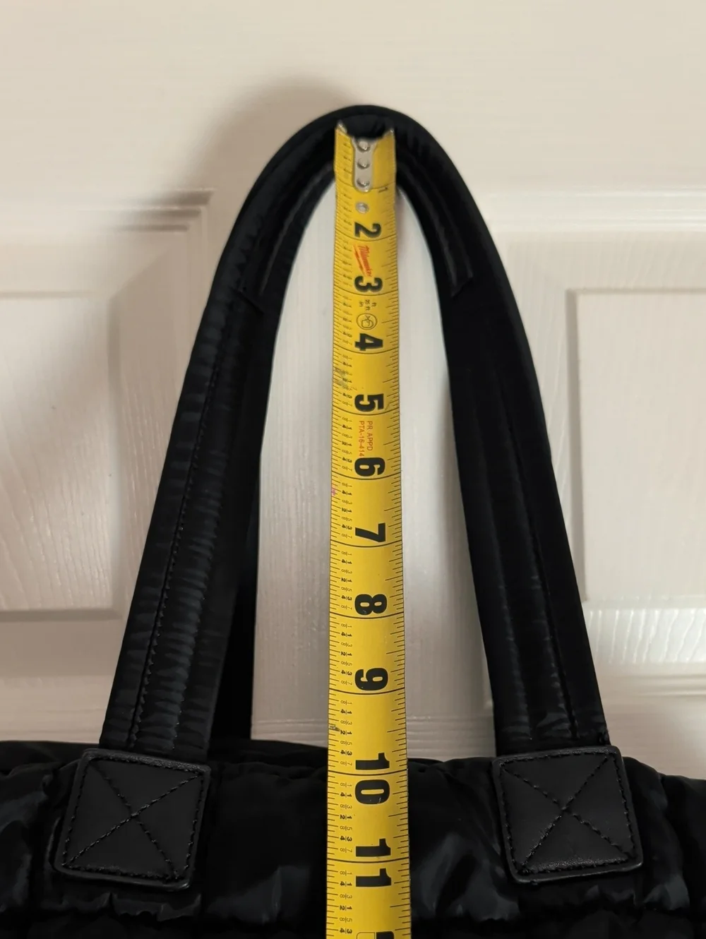 Urban Expressions Black Puffer Bag