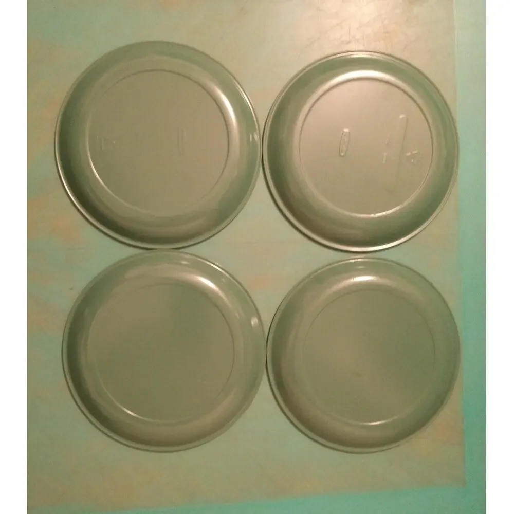 Rubbermaid set vintage