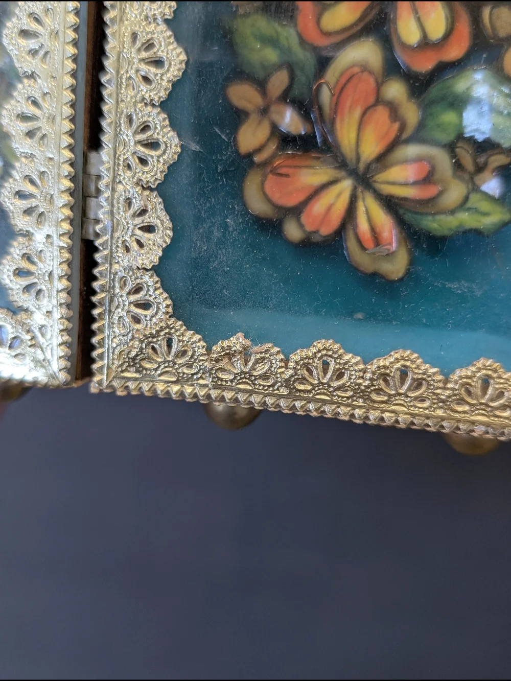 N/A vintage framed