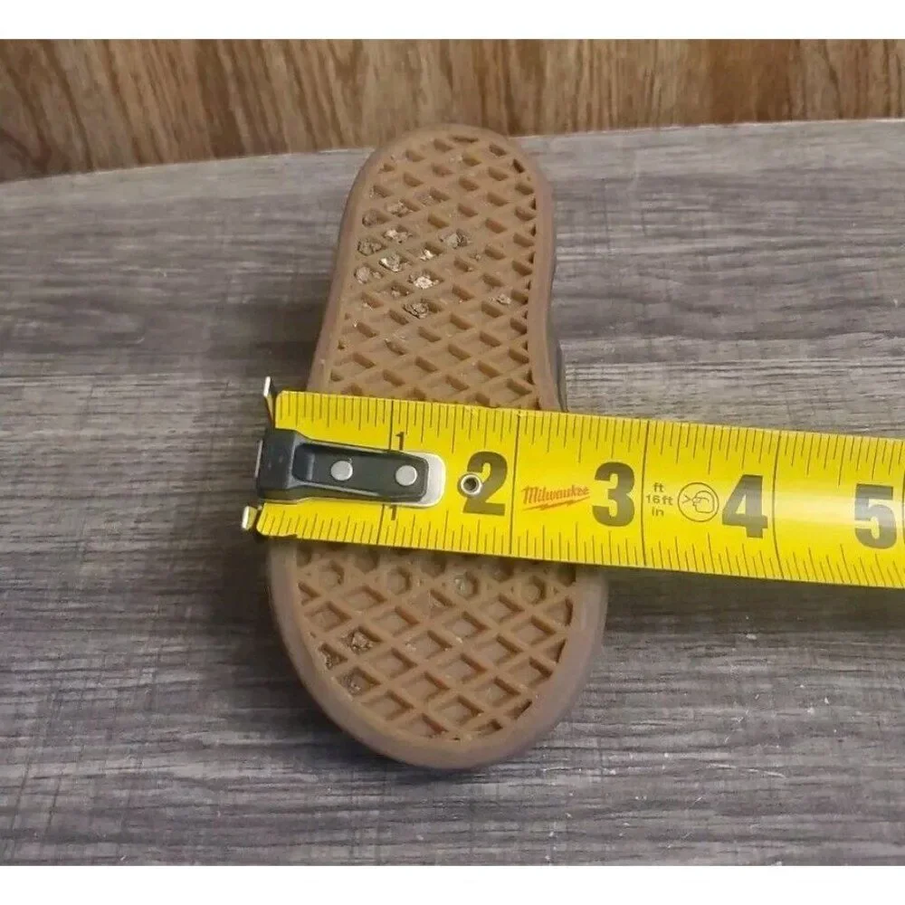 Vans these slip