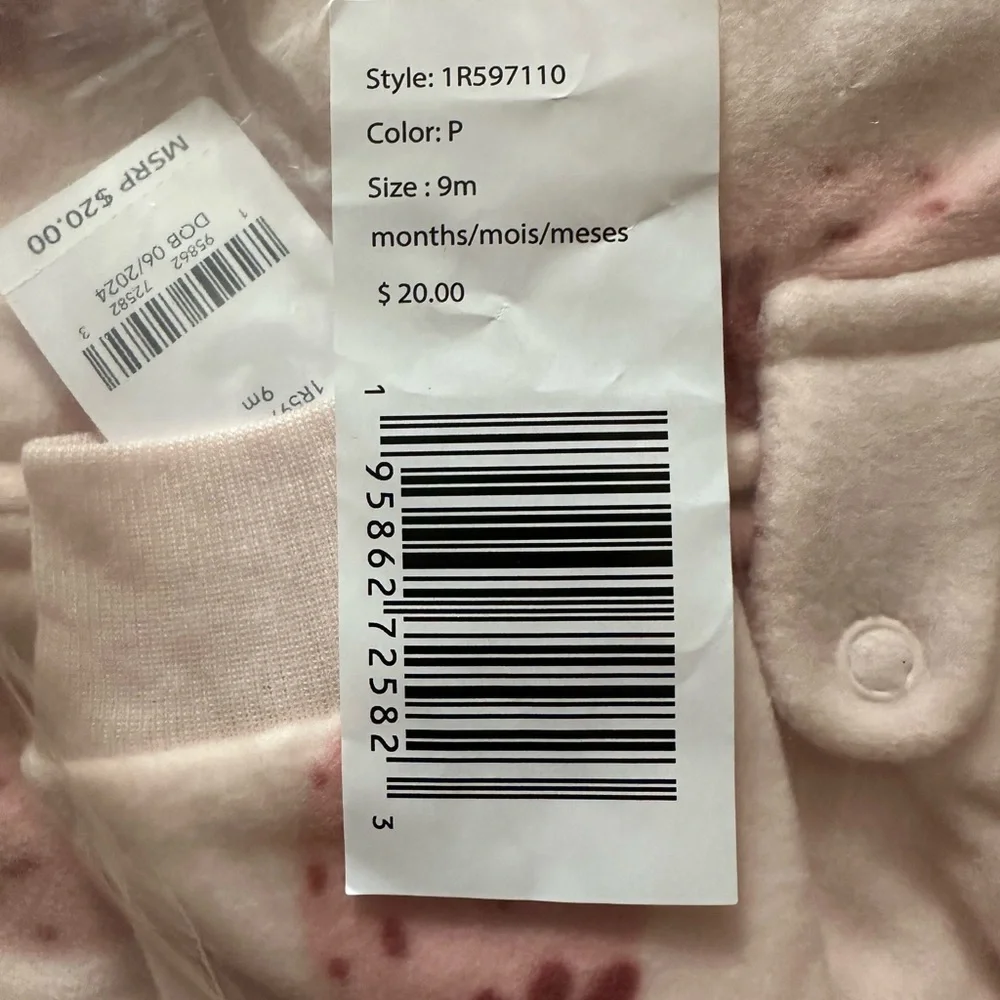 NWT Carter’s Strawberry Fleece Footie Sleep & Play Pajamas