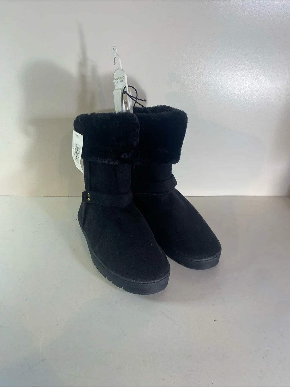 Gold Toe nwt gold