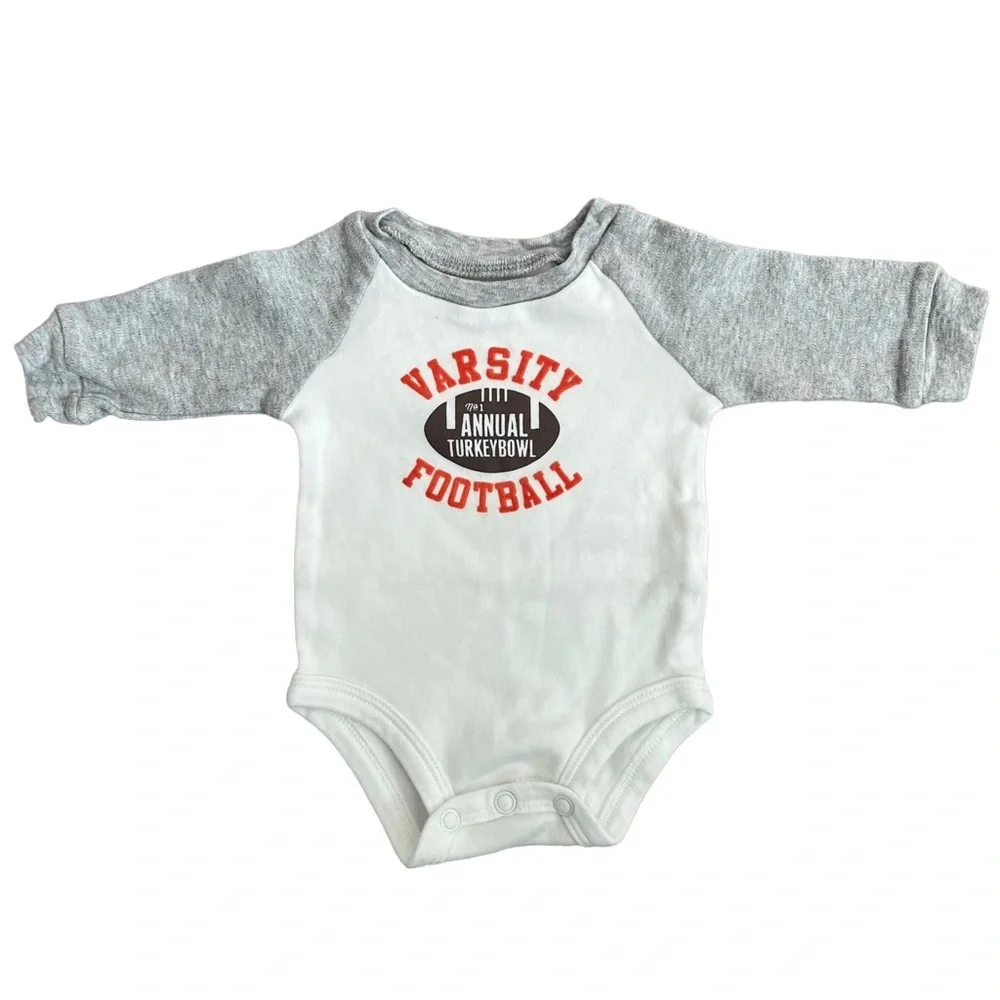 Lot of (4) Newborn Baby Boy One Pieces - Carters Circo‎ & Faded Glory - Sports!
