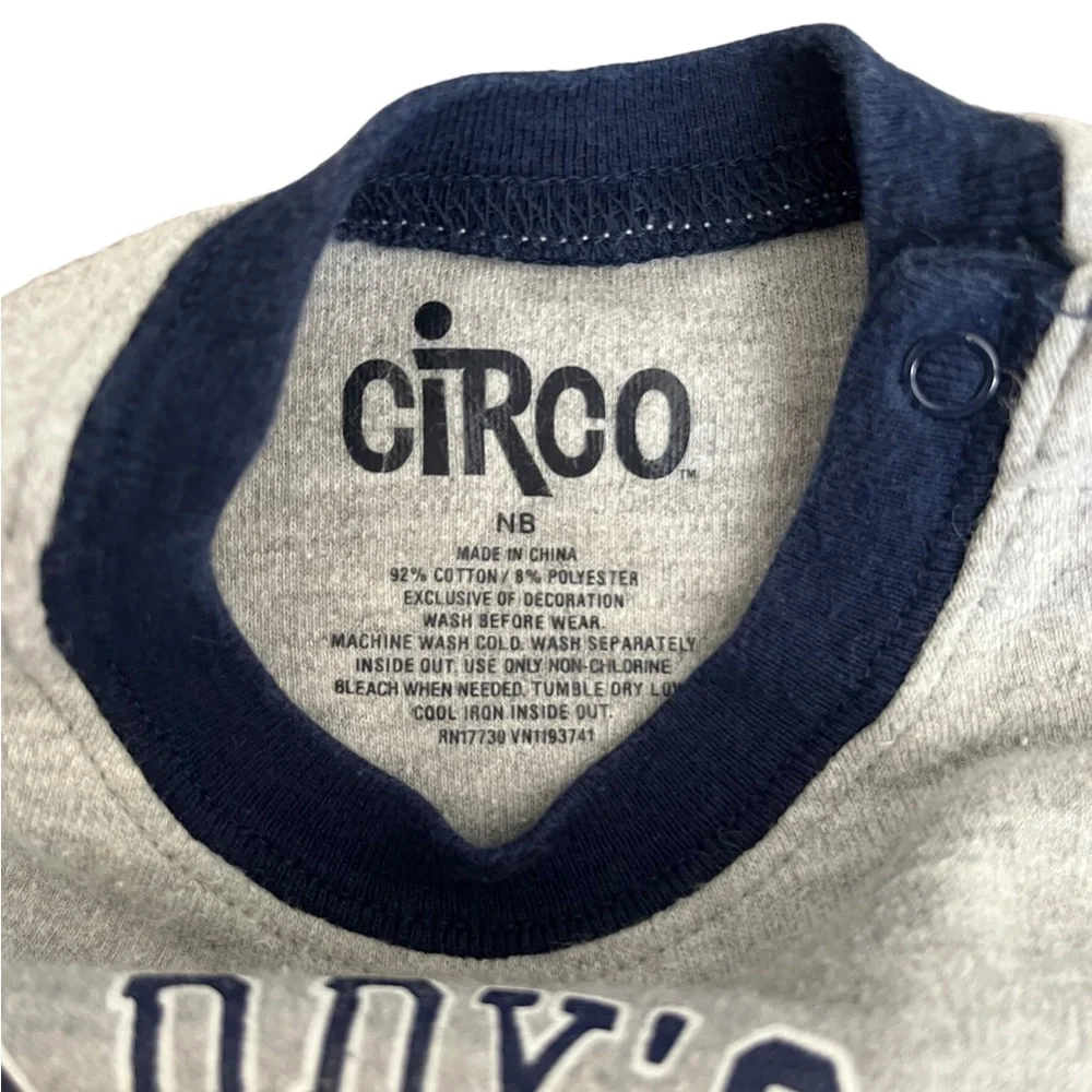 Lot of (4) Newborn Baby Boy One Pieces - Carters Circo‎ & Faded Glory - Sports!