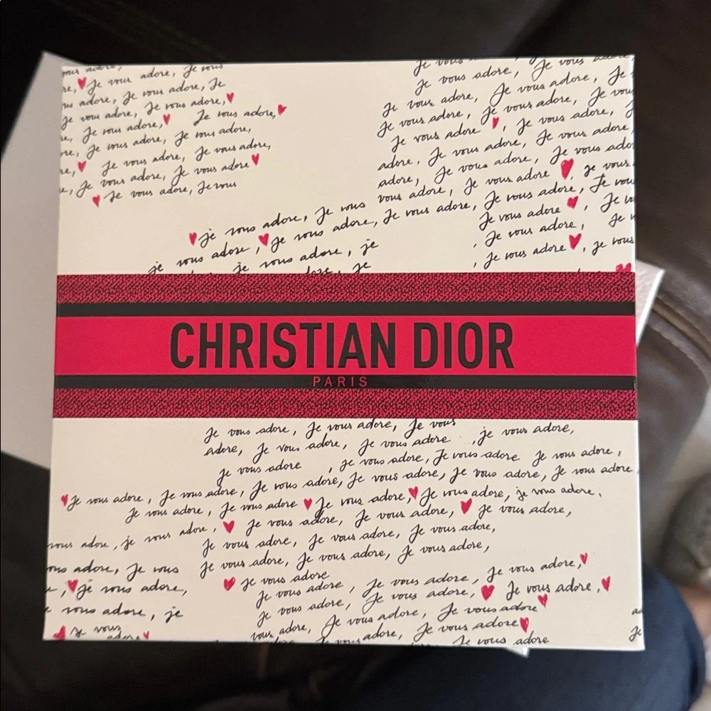 Dior valentines limited