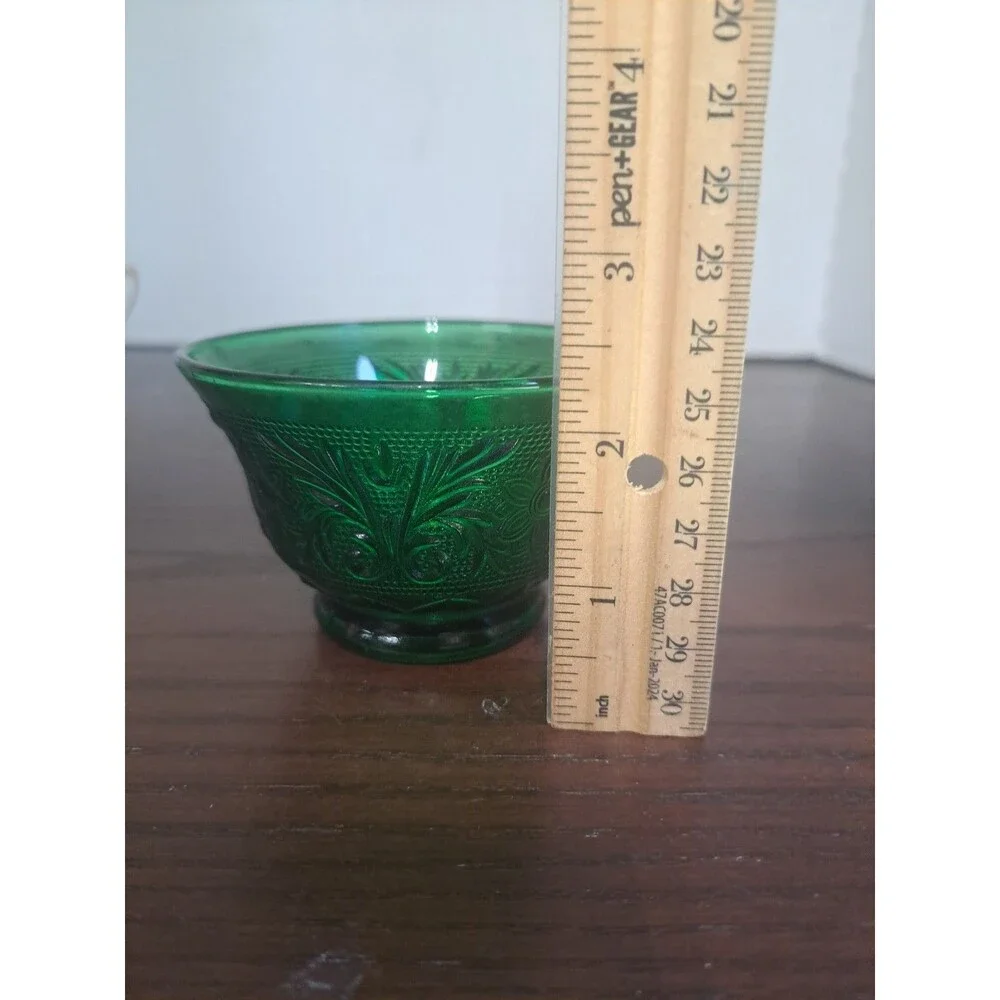 Set Of 2 1950s Anchor Hocking Forest Green Sandwich Glass Floral And Foliage...