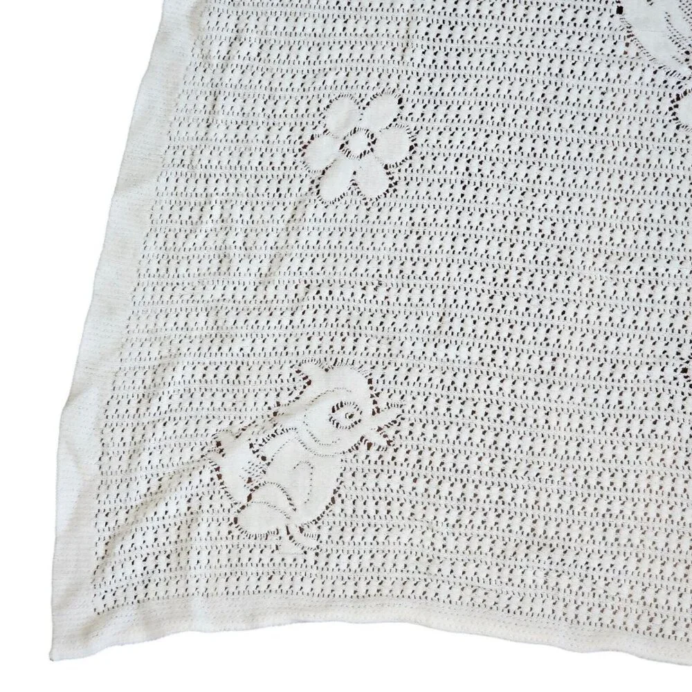 Vintage white knit