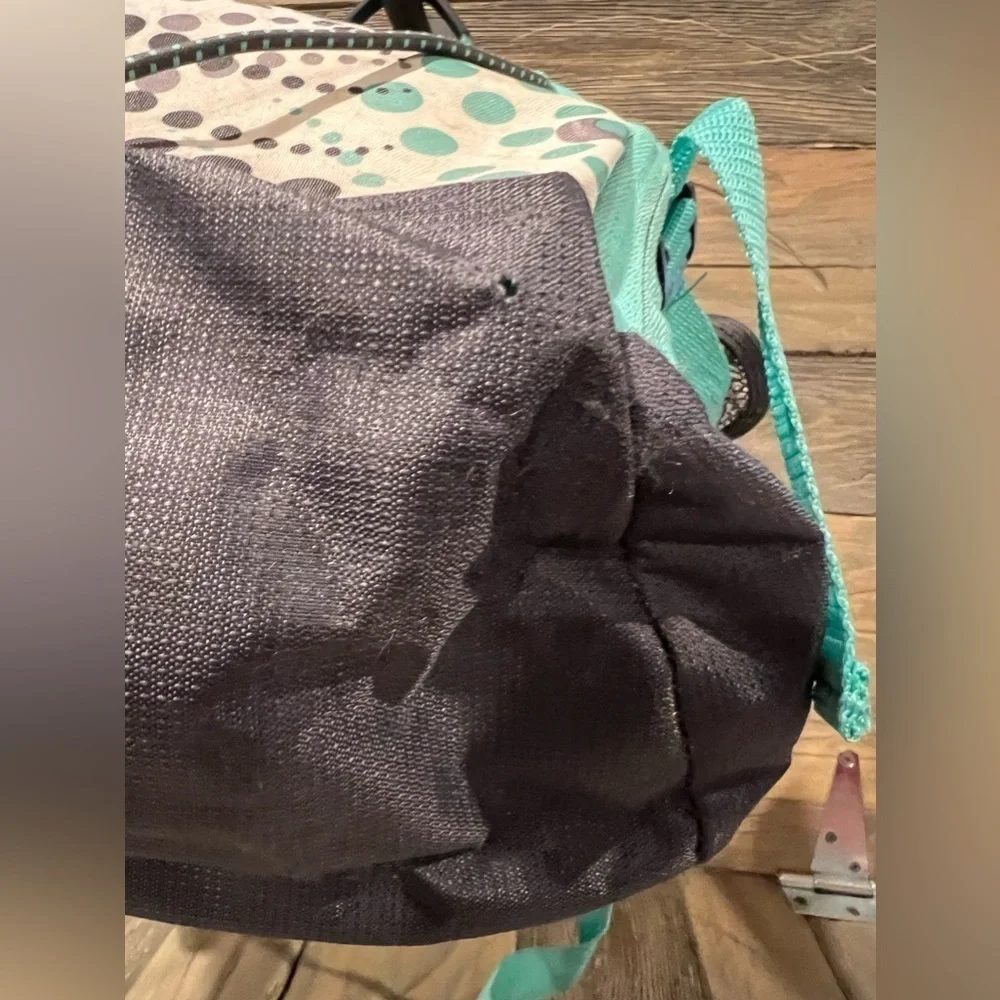 BIN046.6 Eastsport Extreme Backpack, Wild Dots