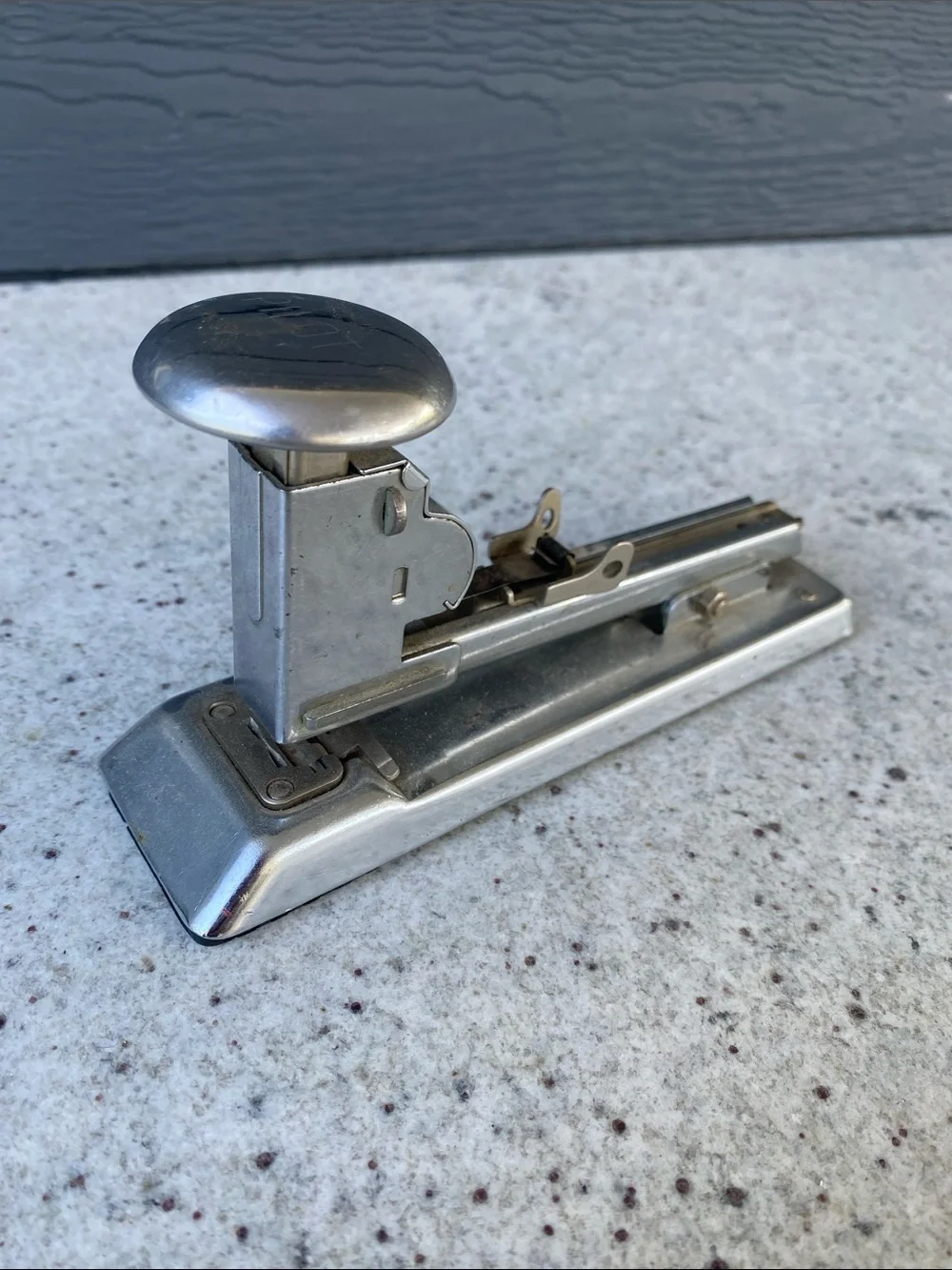 Metal Desk Stapler in Silver - Classic Office Stapler