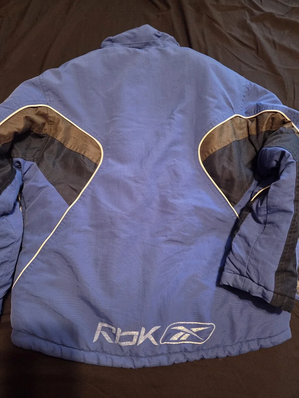 Reebok very warm