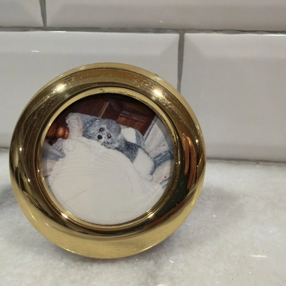 Mini Brass Round Picture Frame 3in
