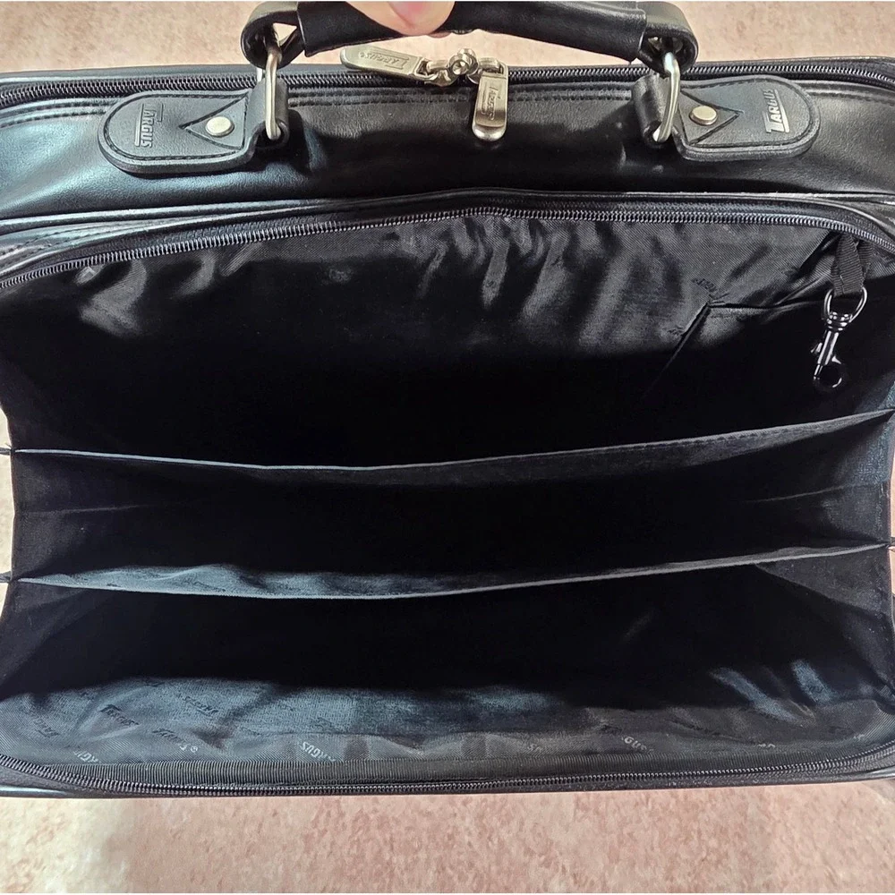 Targus vintage leather