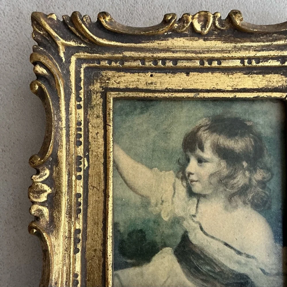 N/A elegant vintage