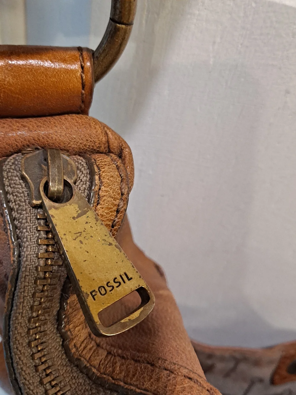 Fossil Cognac Brown Cowhide Lambhide Leather Satchel Front Buckle Flap Brass