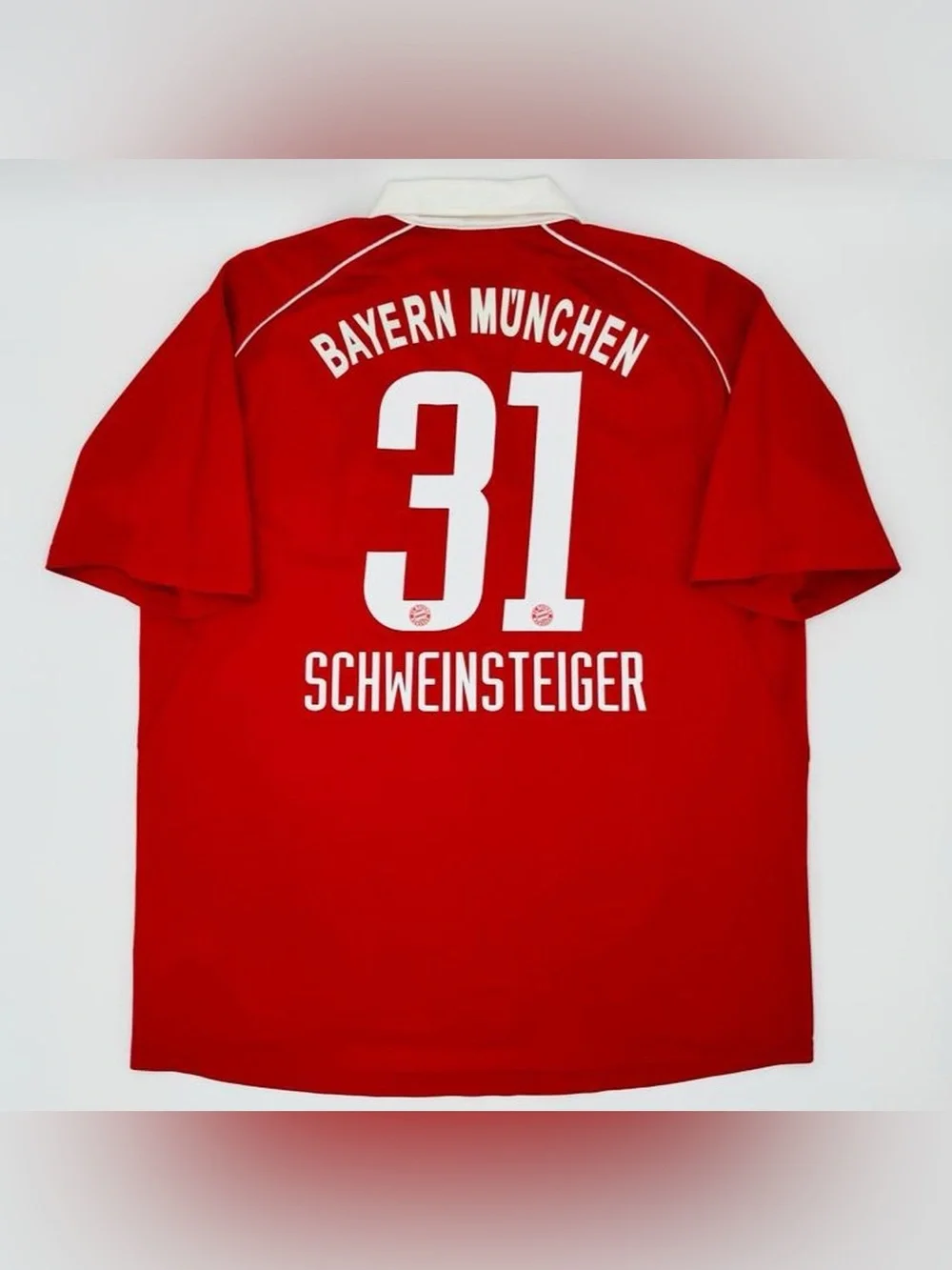 Bayern Munich Schweinsteiger 2005 06 home jersey