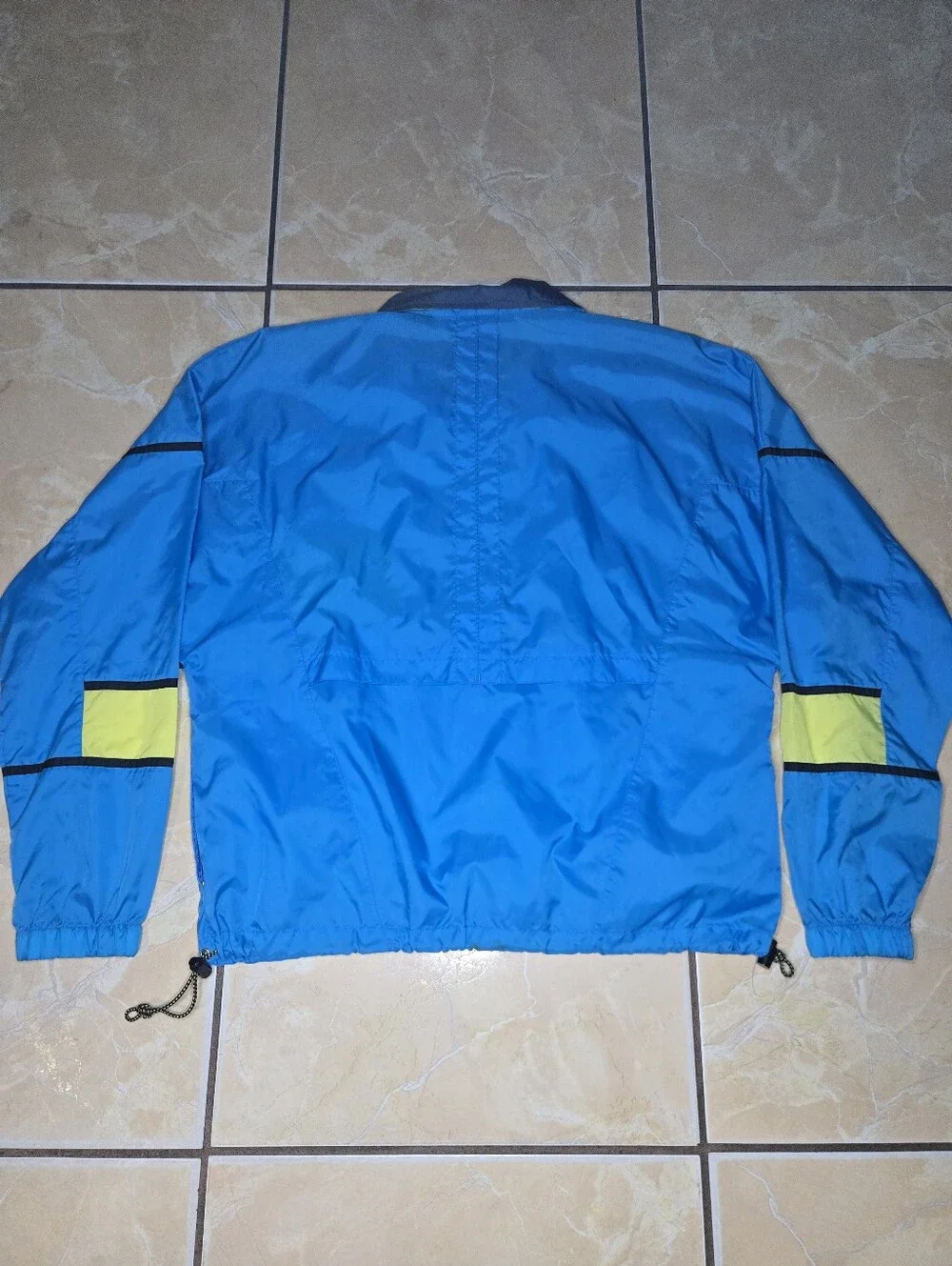 Nike lightweight pullover
