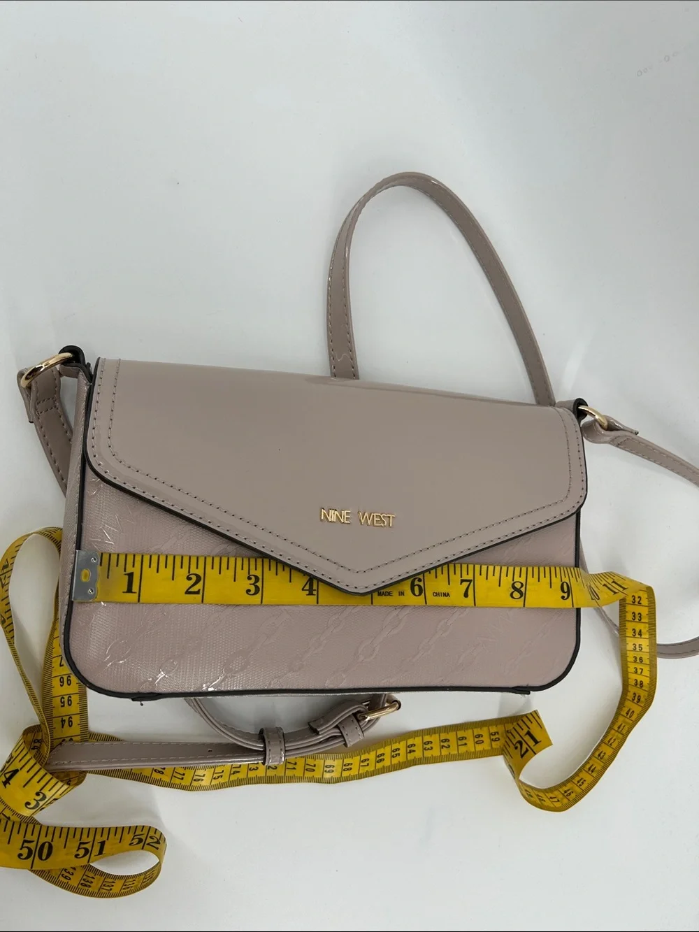 Nine West compact nine