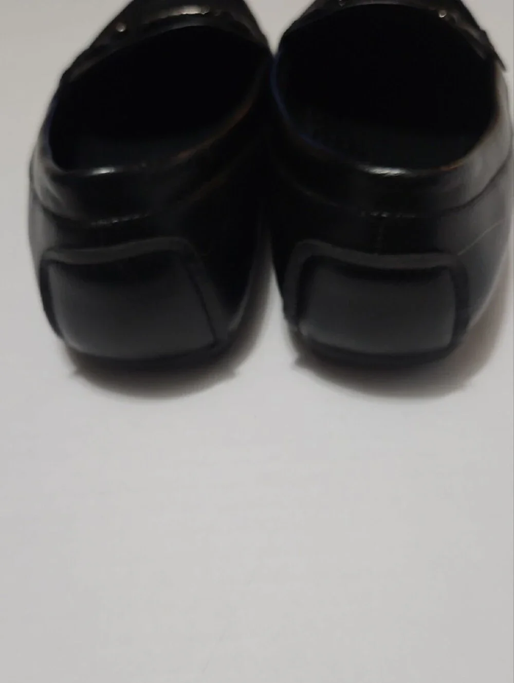 Jones New York Black Leather Slip-On Loafers with Metal Bit Size 8.5W