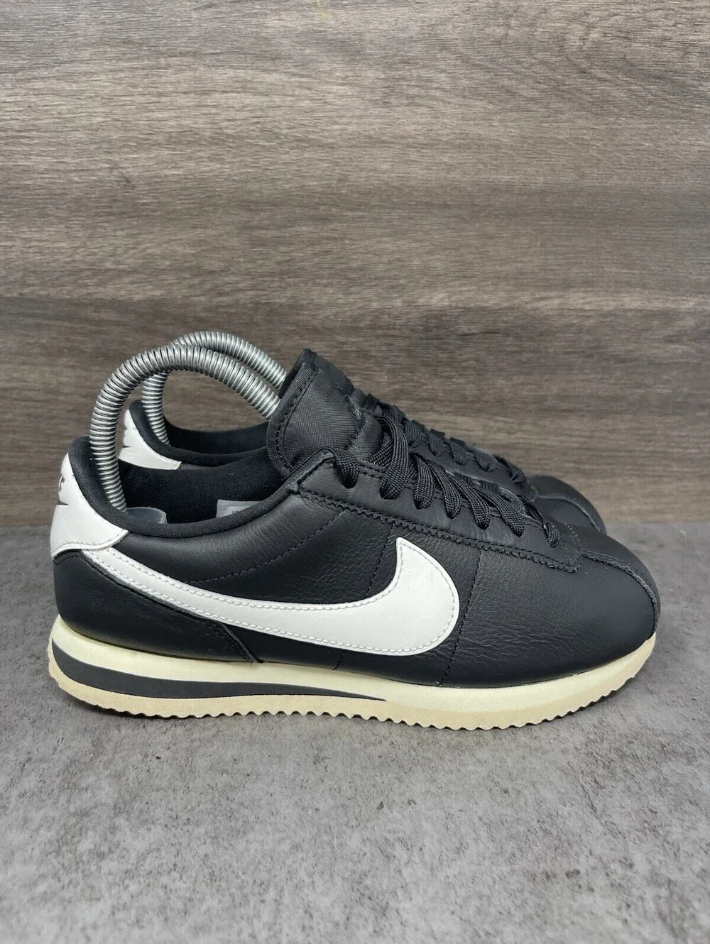Nike Cortez 23 Premium Womens Size 6.5 Black Sail Leather Casual Shoes FB6877
