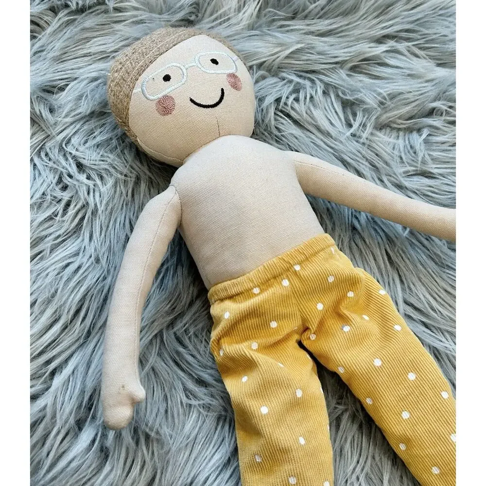 Pillowfort introducing charming