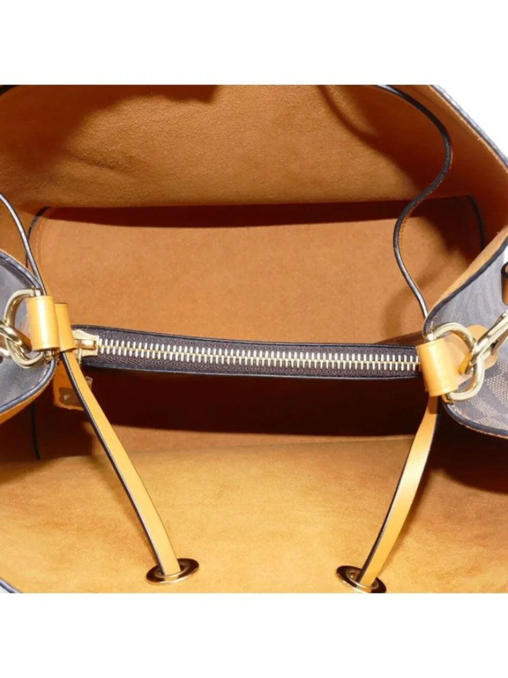 Louis Vuitton louis vuitton