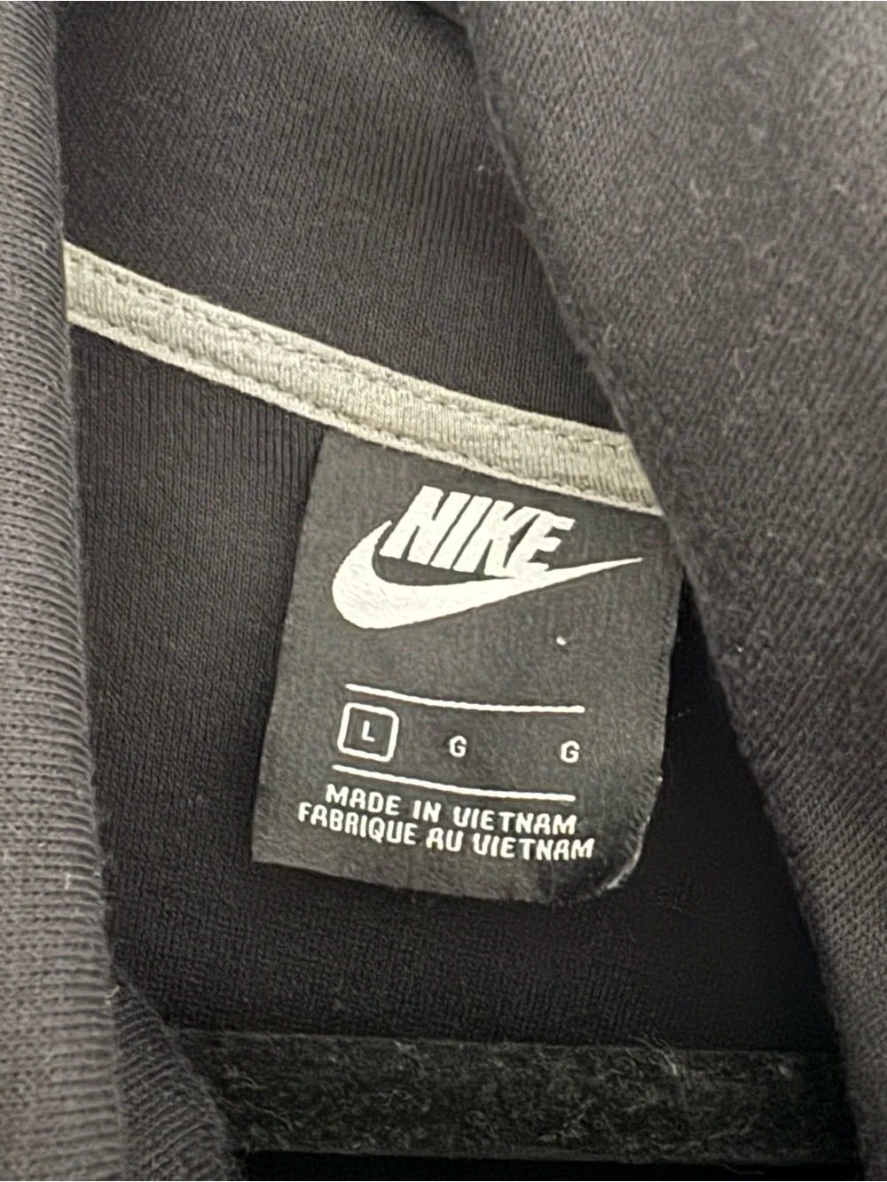 Nike classic pullover
