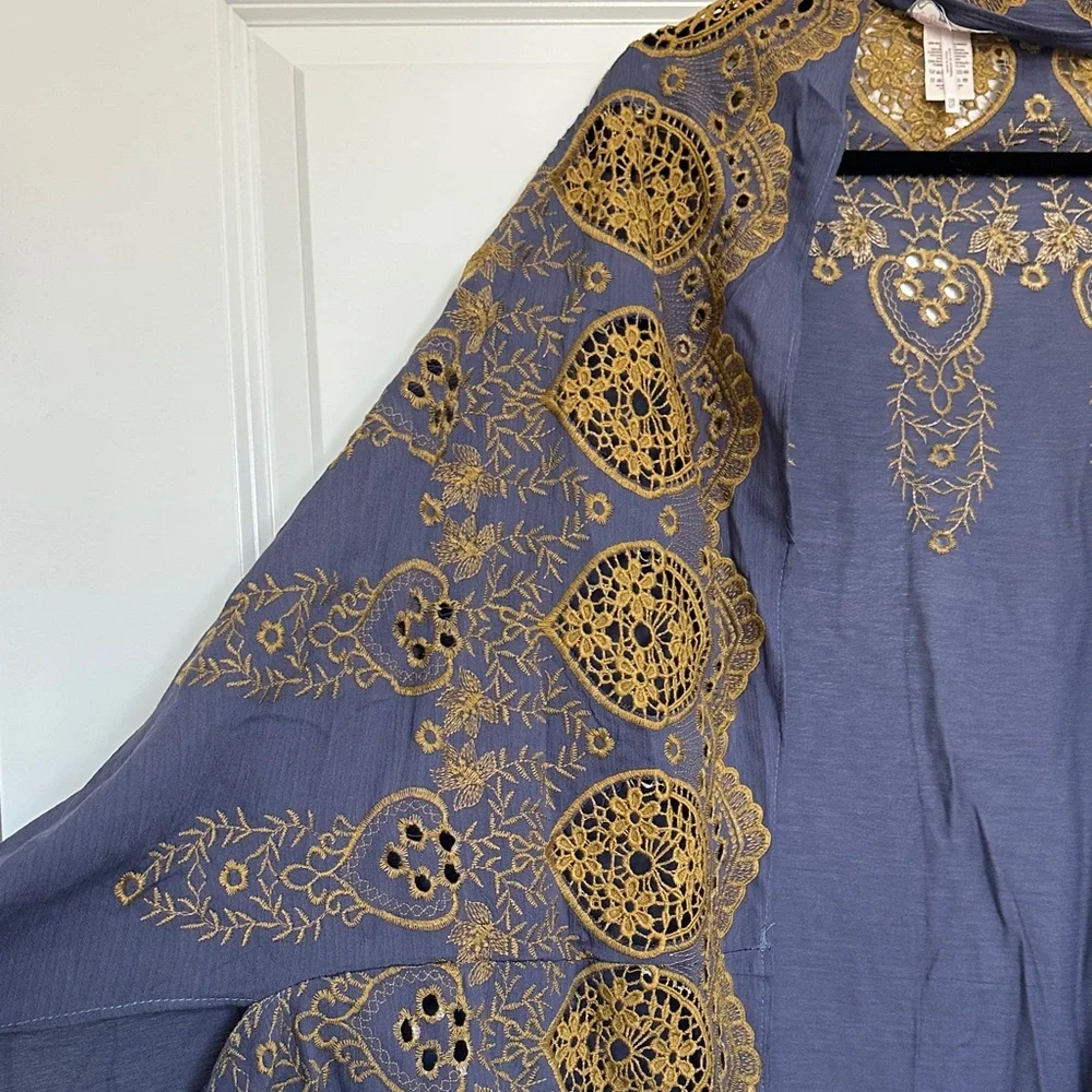 Free People elegant embroidered