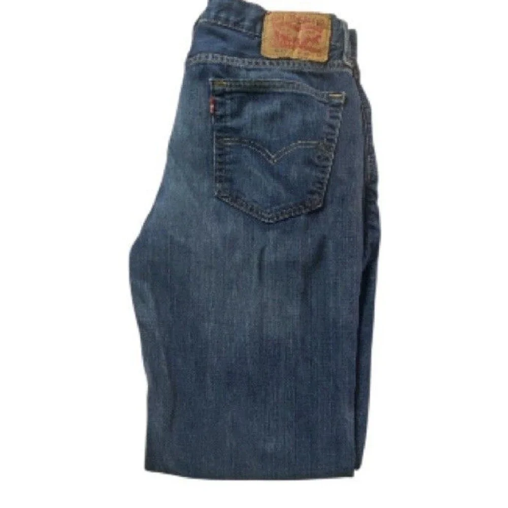 Levis 514 Straight Leg Jeans Men's 32x31 Medium Wash Blue Denim Whiskered