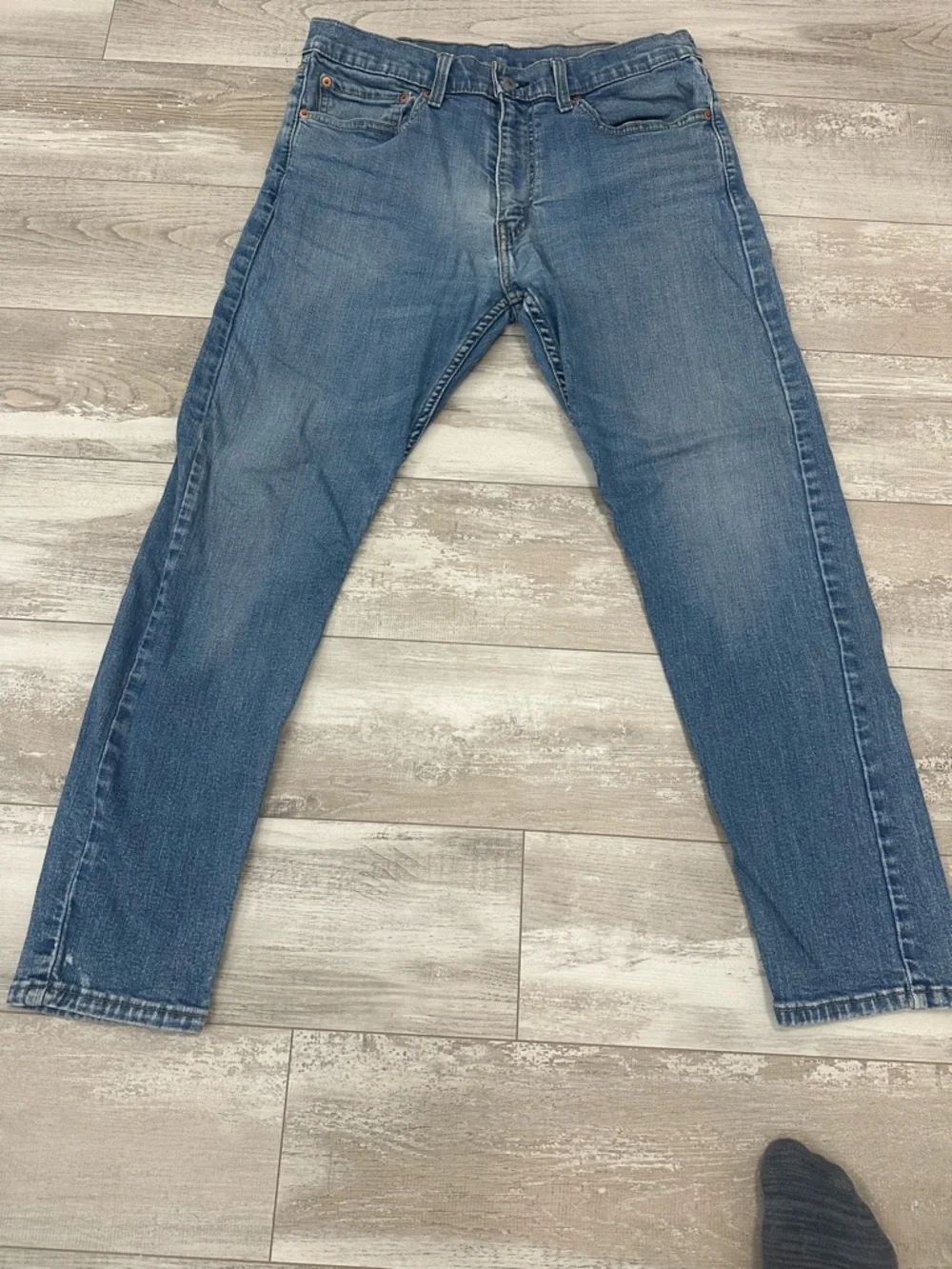 Levis levi 512