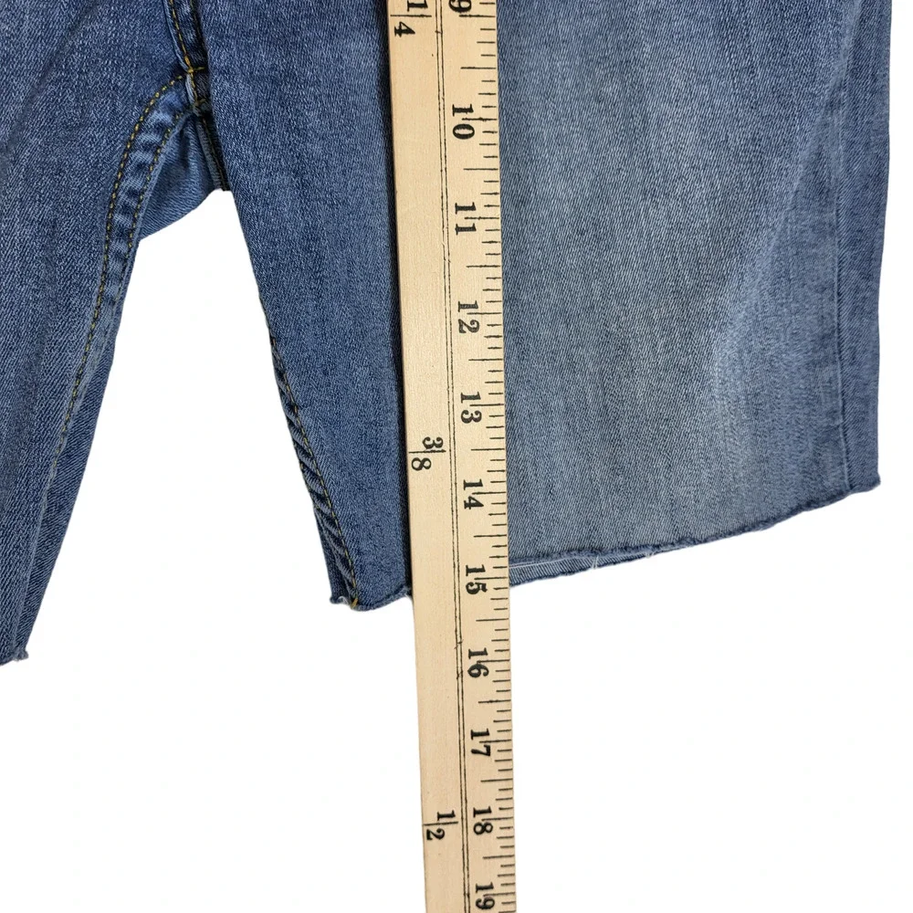 Free People‎ Distressed High Rise Bermuda Shorts Size 28 # 645