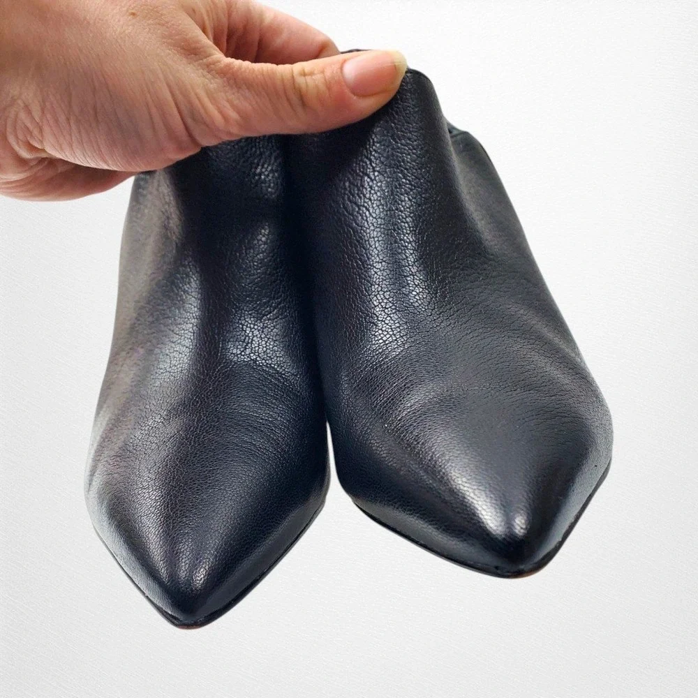 Cole Haan keywords within wearable