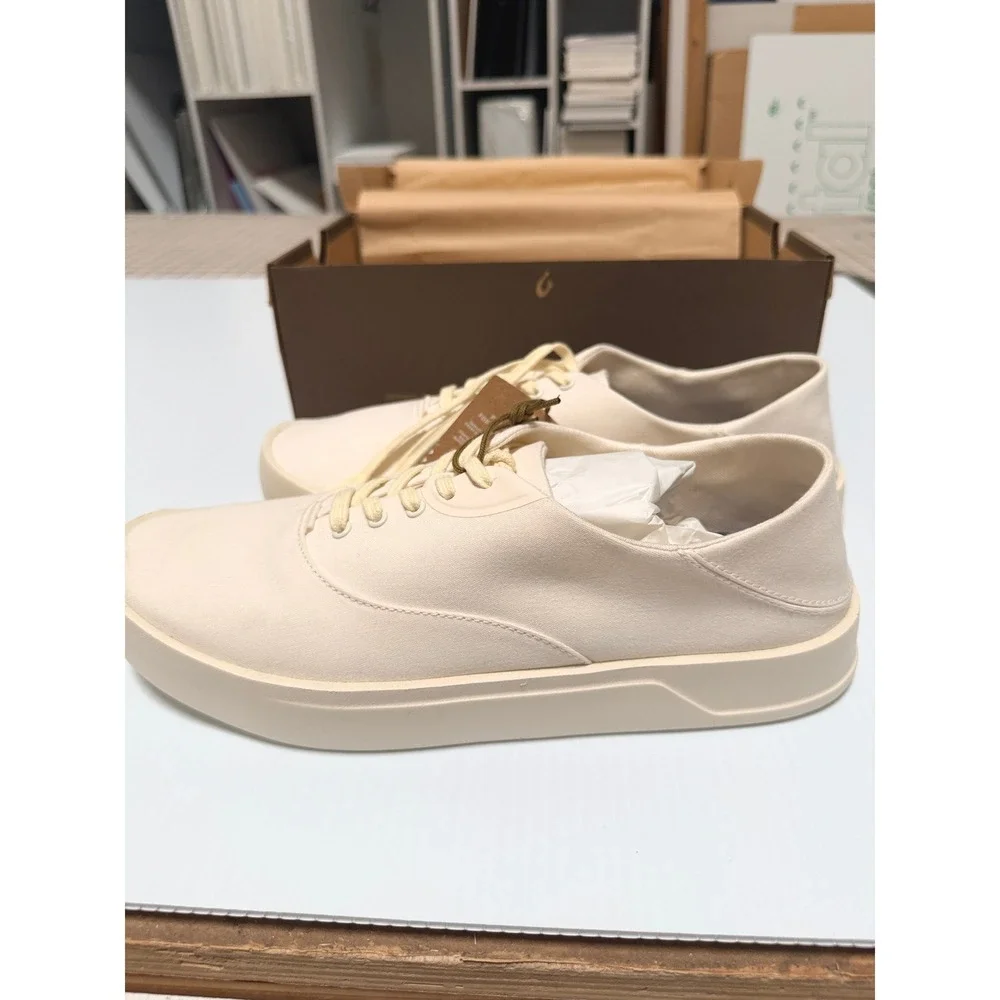 OluKai tradewind sneakers