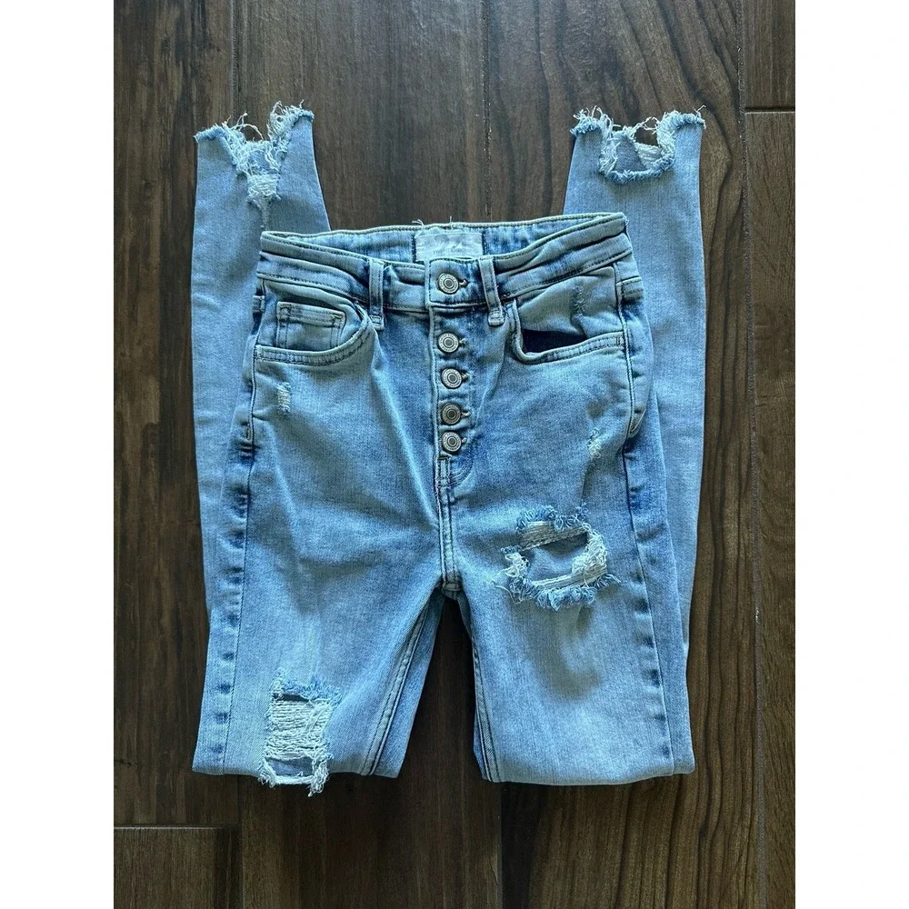 Free People Twenty 4 Ripped High Rise Button Fly Skinny Jeans Light Wash‎