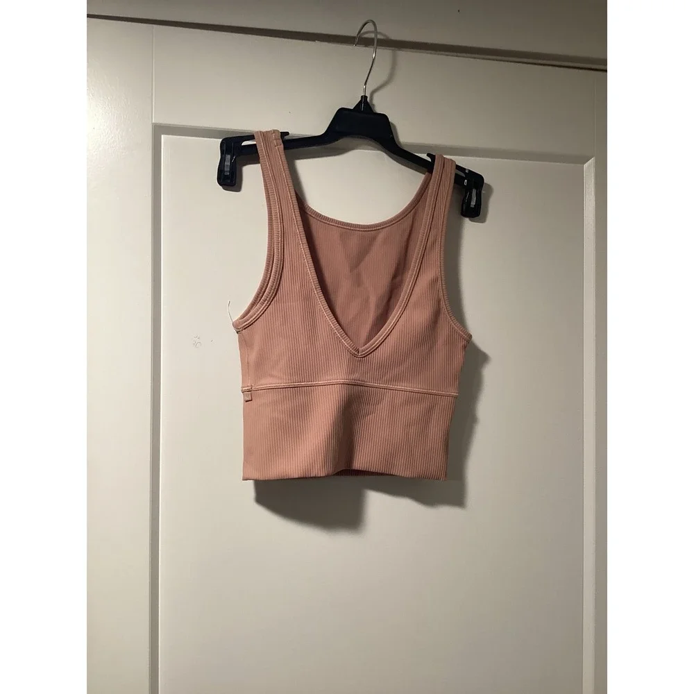 NWOT Lululemon Align Ribbed Tank Top Pink Cropped V-Back Yoga Shirt‎