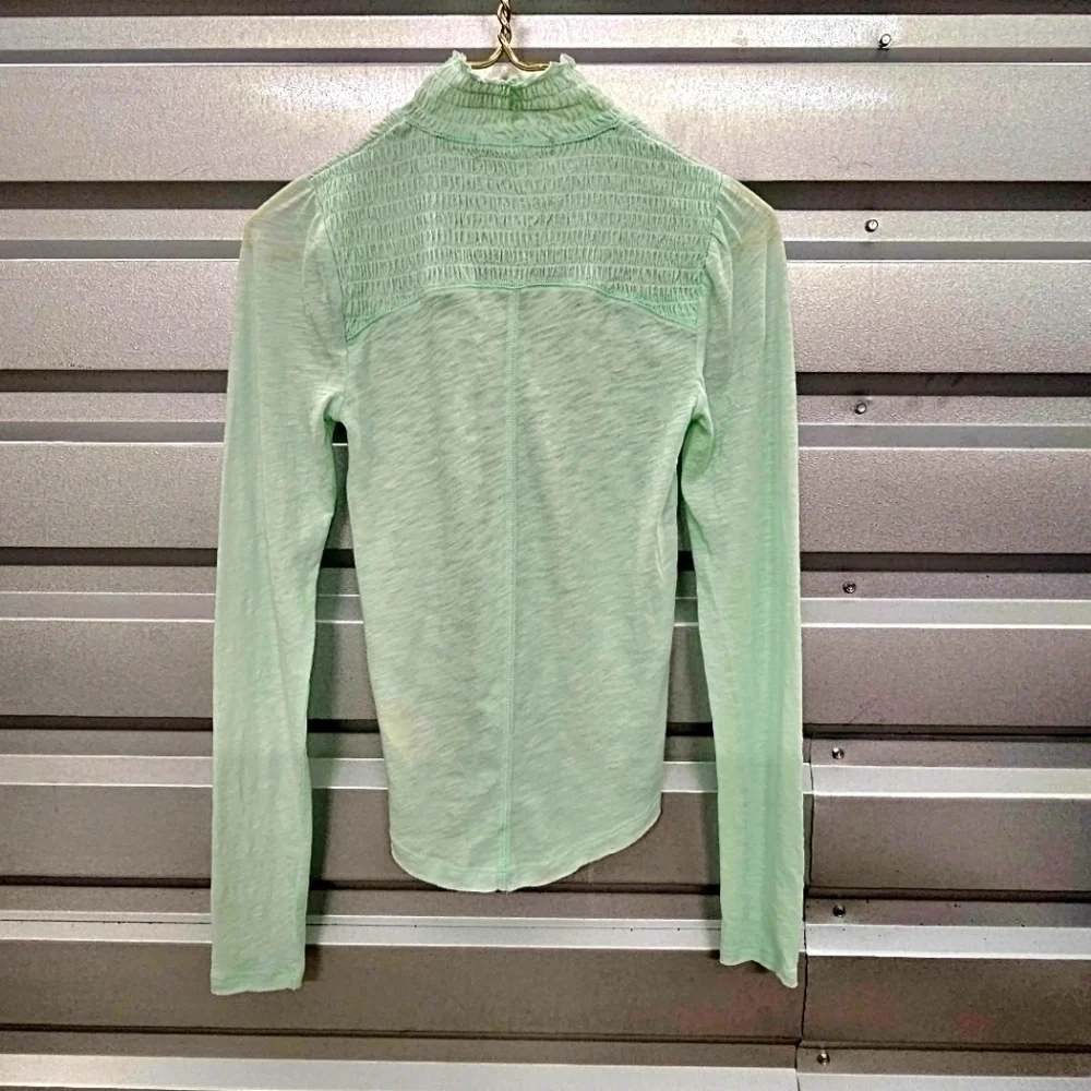 Free People measurements pit