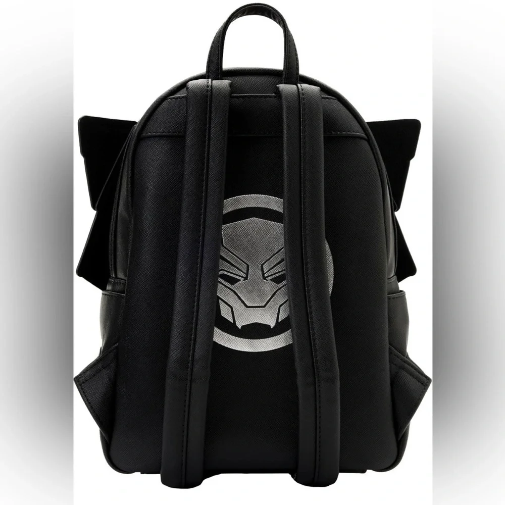 2pc Loungefly Black Panther-Wakanda Forever Mini Backpack 3 dimensional design